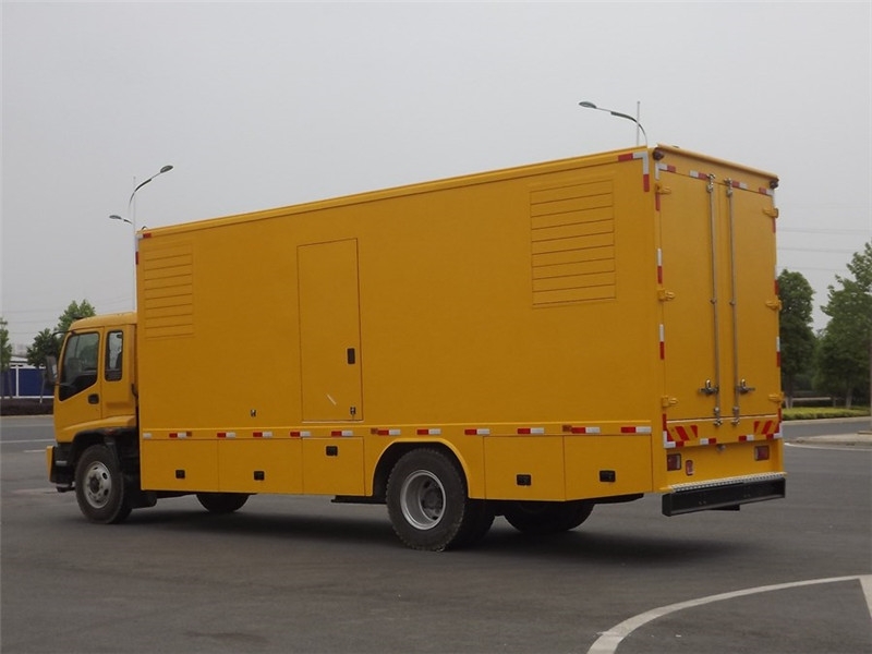 海拉尔出租发电机-柴油发电机组电压低报警怎么办？