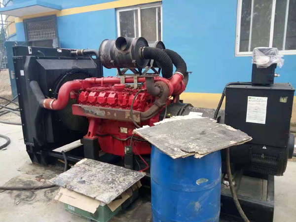 海拉尔租赁发电机-柴油发电机组的齿轮箱和发电机温升控制