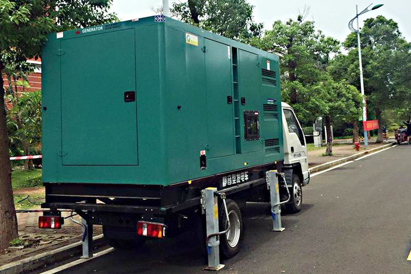 海拉尔出租发电机-柴油发电机出租过程更换机油需要注意什么