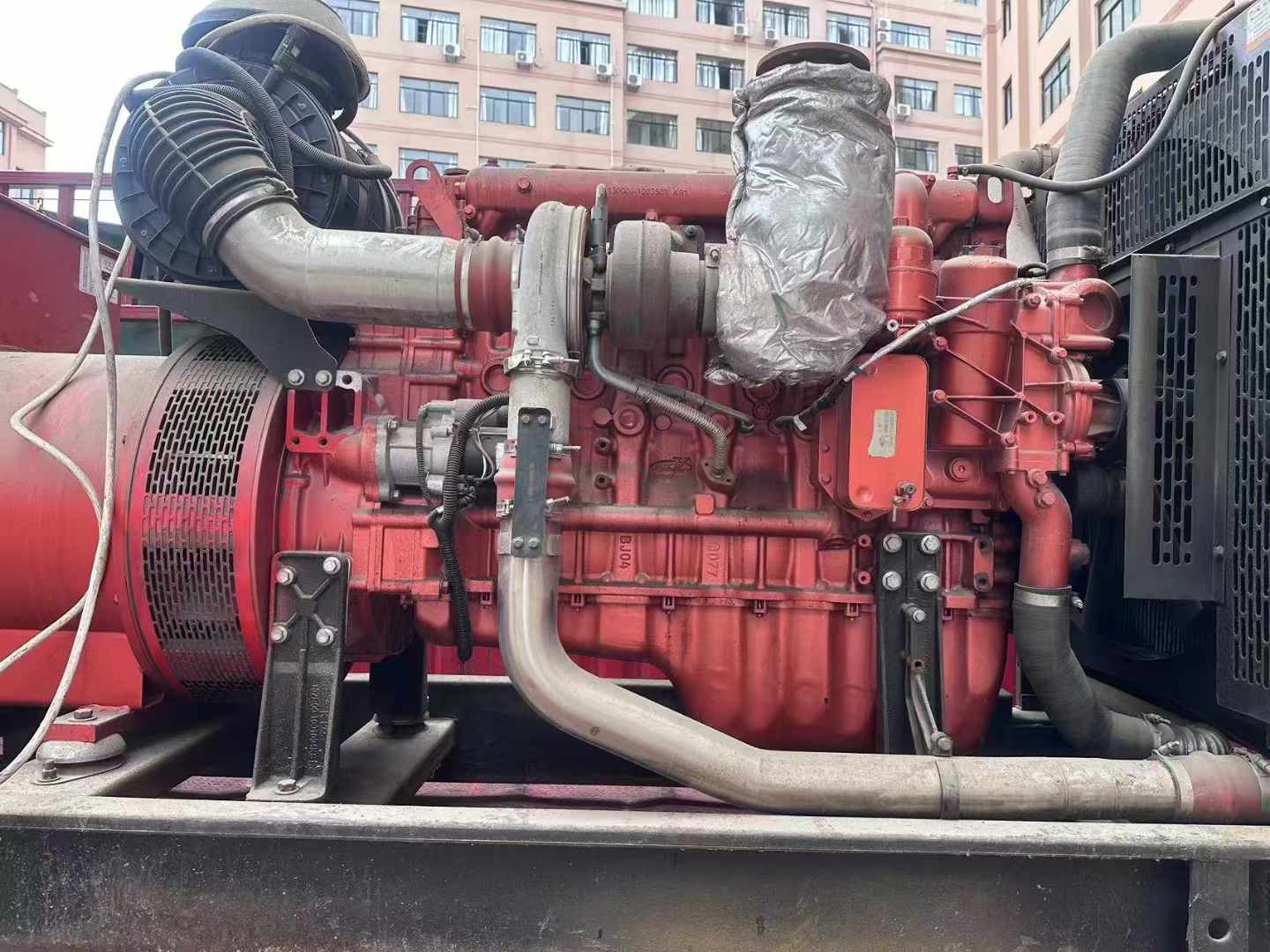 海拉尔如何选择适合 600kW 柴油发电机组的过载保护器？