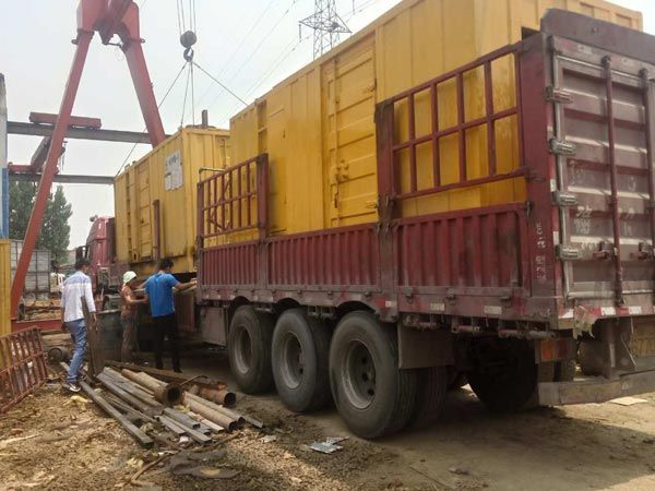 海拉尔更换水冷式机油散热器密封件的操作步骤是怎样的？