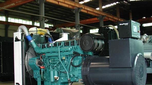 海拉尔如何判断柴油发电机组的机油是否需要更换？